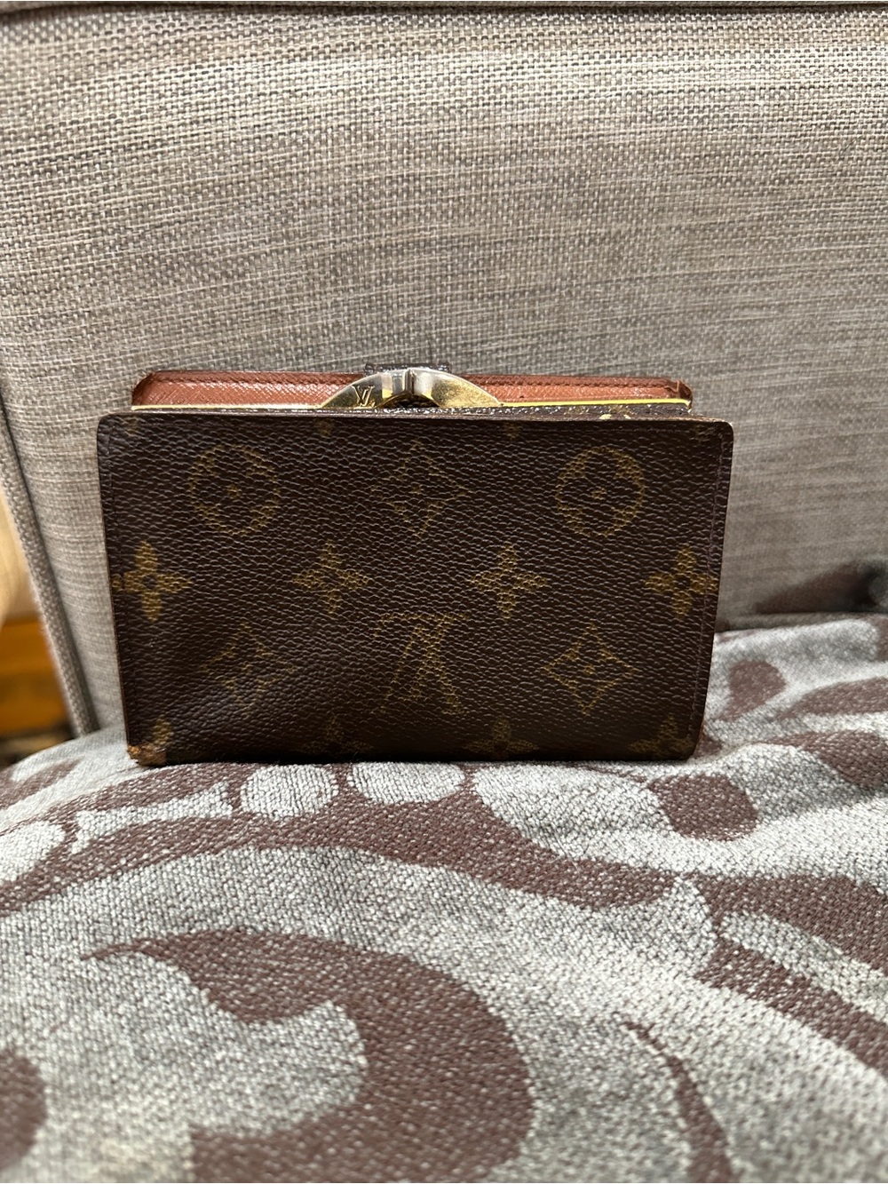 Louis Vuitton Brown Monogram Compact Coin Wallet with kisslock Clasp